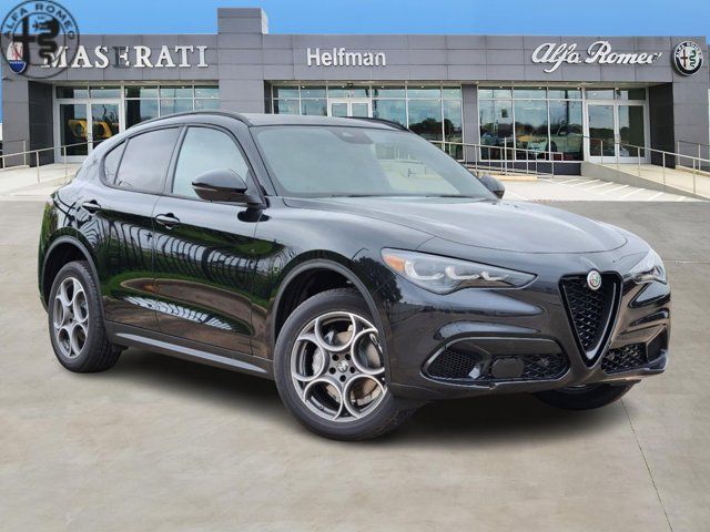 2024 Alfa Romeo Stelvio Sprint