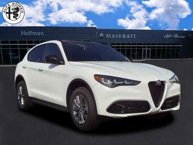 2024 Alfa Romeo Stelvio Sprint