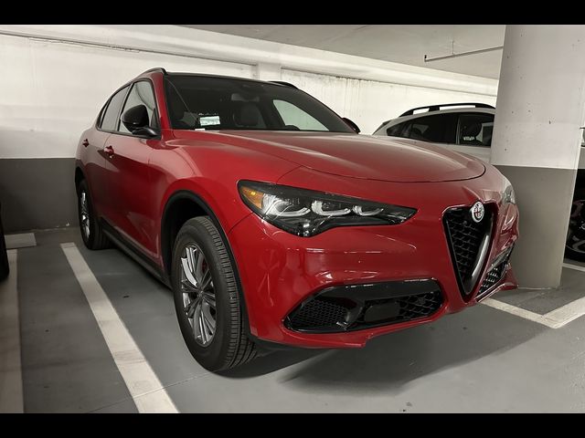 2024 Alfa Romeo Stelvio Sprint