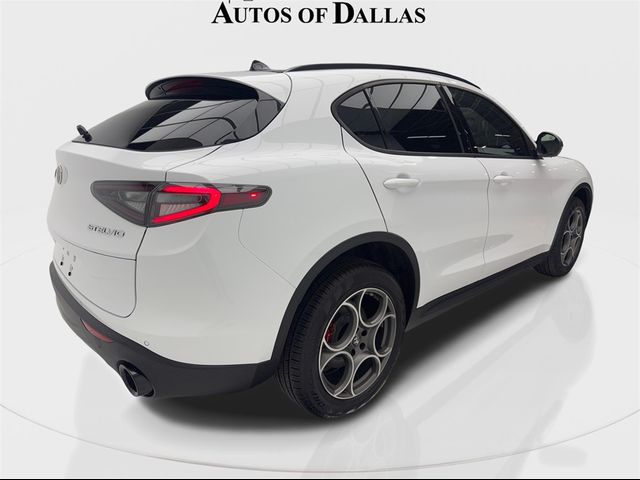 2024 Alfa Romeo Stelvio Sprint