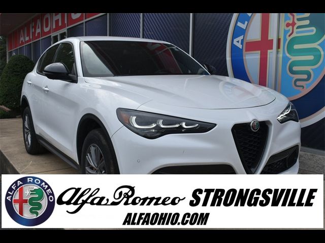 2024 Alfa Romeo Stelvio Sprint