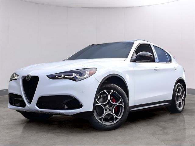 2024 Alfa Romeo Stelvio Sprint