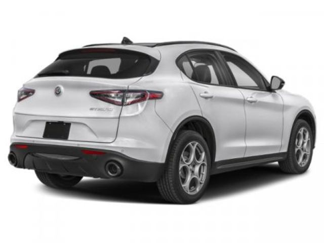 2024 Alfa Romeo Stelvio Sprint