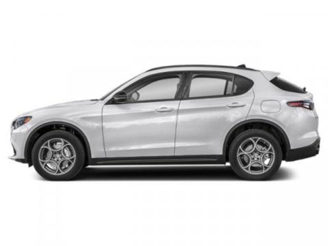 2024 Alfa Romeo Stelvio Sprint