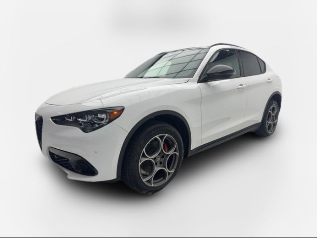 2024 Alfa Romeo Stelvio Sprint