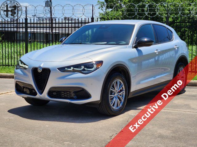 2024 Alfa Romeo Stelvio Sprint