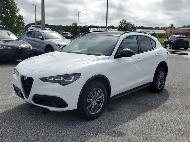 2024 Alfa Romeo Stelvio Sprint