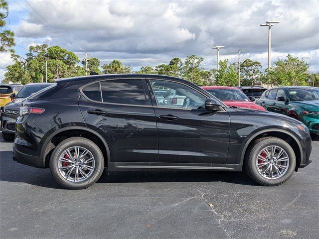 2024 Alfa Romeo Stelvio Sprint