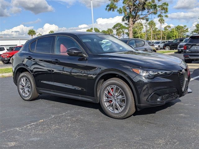 2024 Alfa Romeo Stelvio Sprint