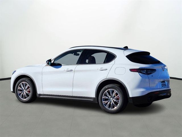 2024 Alfa Romeo Stelvio Sprint