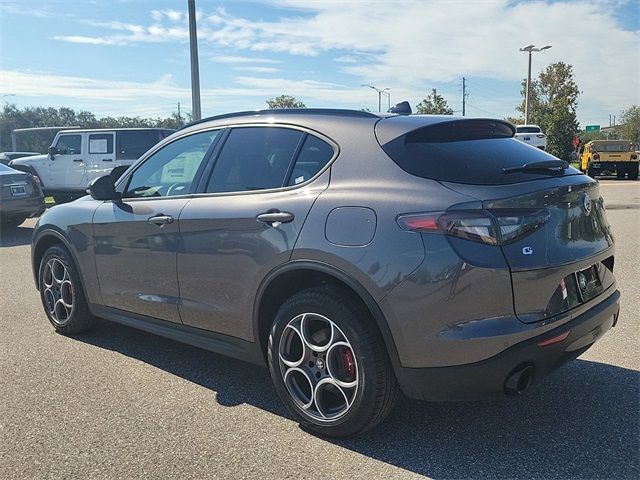 2024 Alfa Romeo Stelvio Sprint