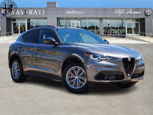 2024 Alfa Romeo Stelvio Sprint