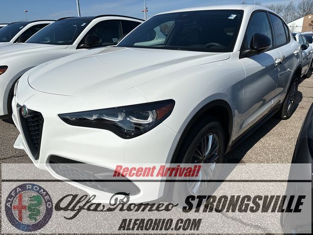 2024 Alfa Romeo Stelvio Sprint