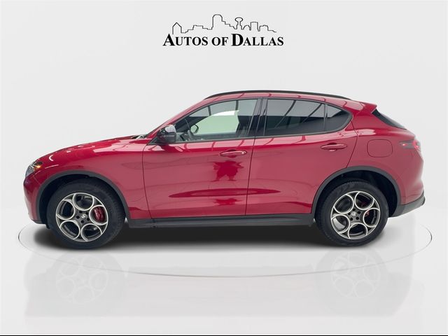 2024 Alfa Romeo Stelvio Sprint