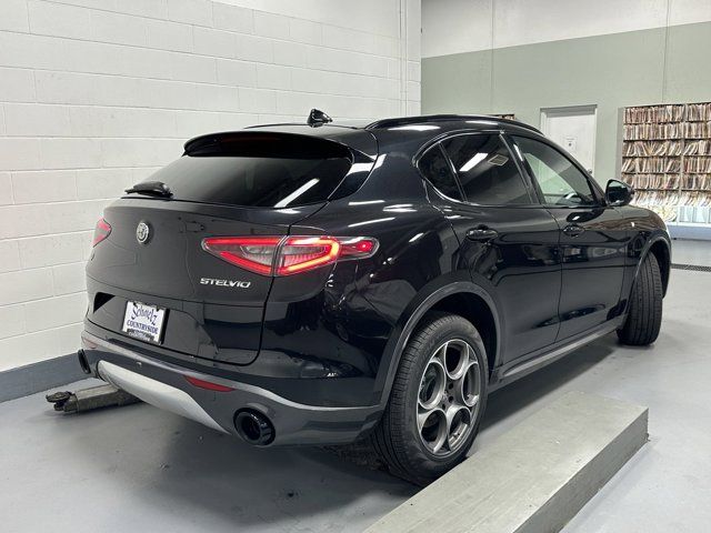 2024 Alfa Romeo Stelvio Ti