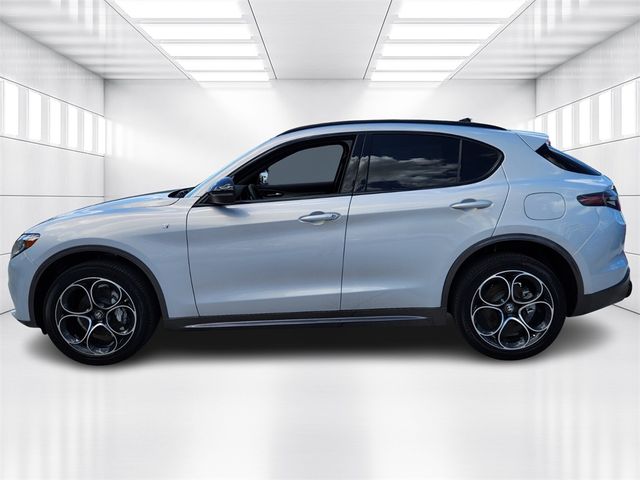 2024 Alfa Romeo Stelvio Ti