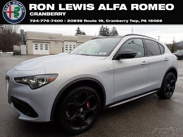 2024 Alfa Romeo Stelvio Ti