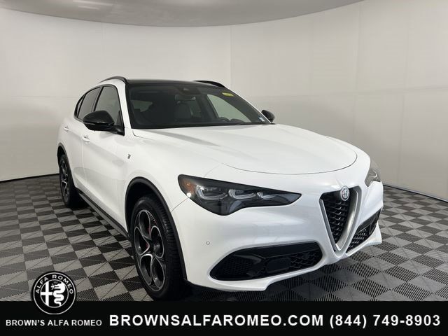 2024 Alfa Romeo Stelvio Ti