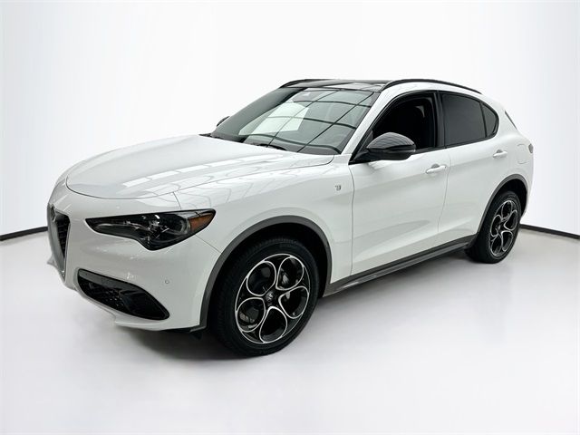 2024 Alfa Romeo Stelvio Ti