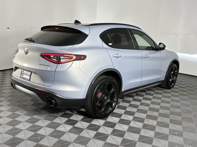 2024 Alfa Romeo Stelvio Ti