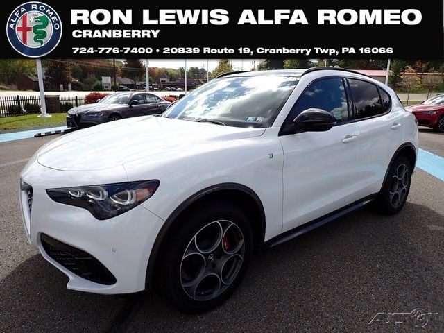 2024 Alfa Romeo Stelvio Ti