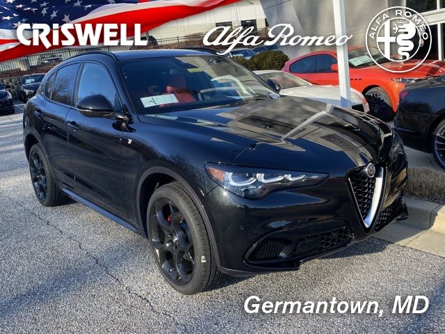 2024 Alfa Romeo Stelvio Ti