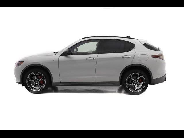 2024 Alfa Romeo Stelvio Ti