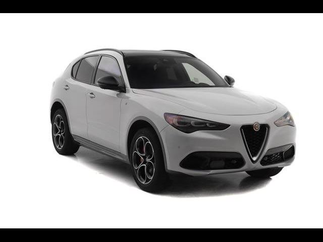 2024 Alfa Romeo Stelvio Ti