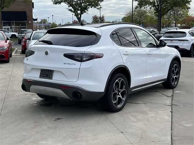 2024 Alfa Romeo Stelvio Ti