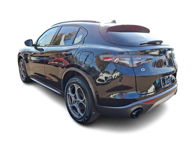 2024 Alfa Romeo Stelvio Ti