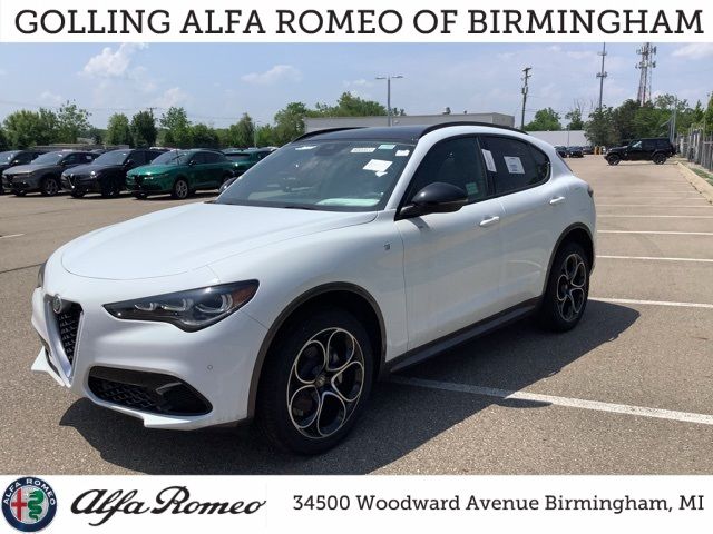 2024 Alfa Romeo Stelvio Ti