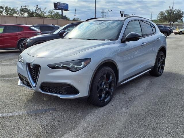 2024 Alfa Romeo Stelvio Ti