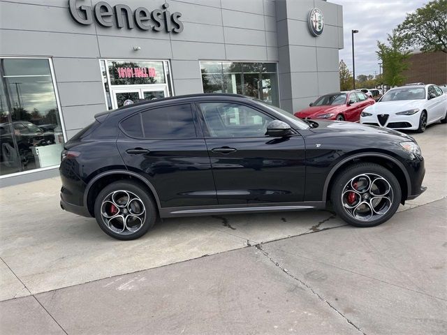 2024 Alfa Romeo Stelvio Ti