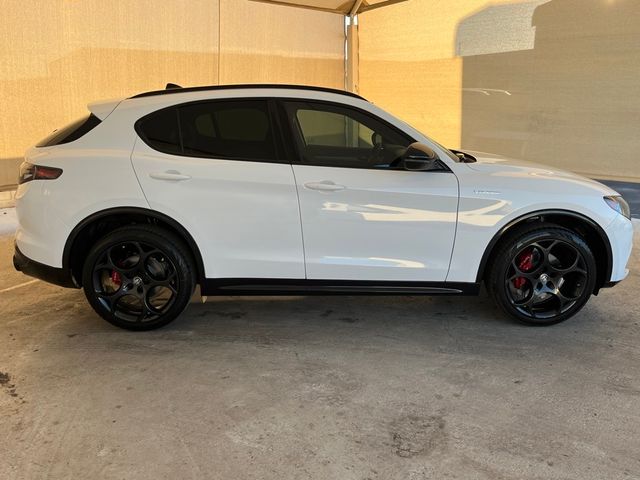 2024 Alfa Romeo Stelvio Veloce