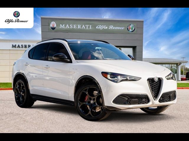 2024 Alfa Romeo Stelvio Veloce