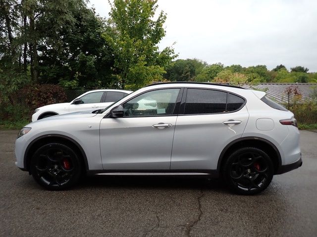 2024 Alfa Romeo Stelvio Ti