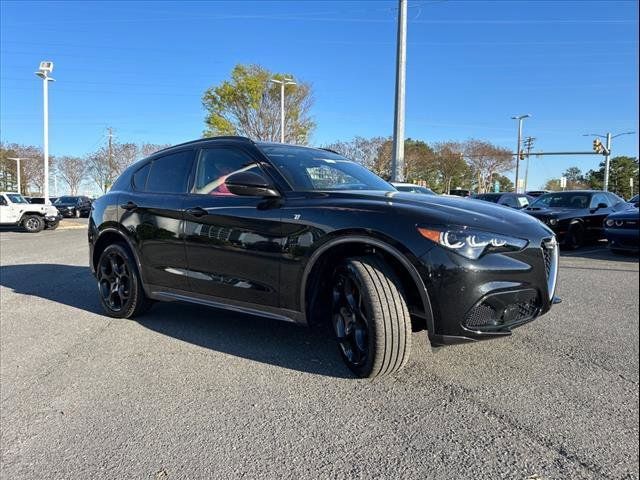 2024 Alfa Romeo Stelvio Ti