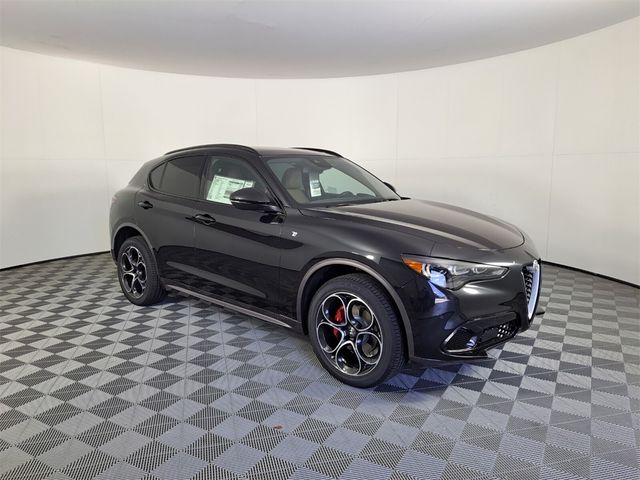 2024 Alfa Romeo Stelvio Ti