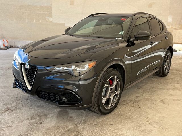 2024 Alfa Romeo Stelvio Ti