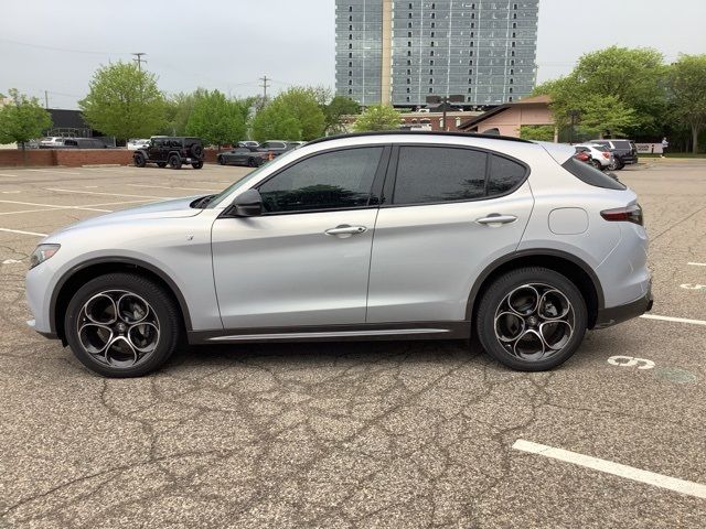 2024 Alfa Romeo Stelvio Ti