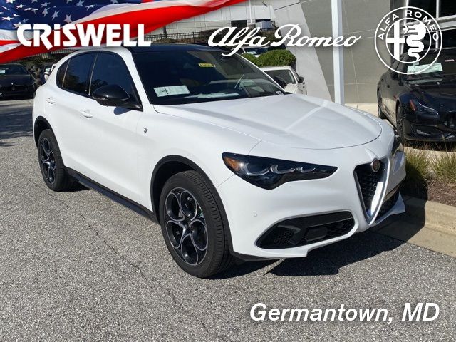 2024 Alfa Romeo Stelvio Ti