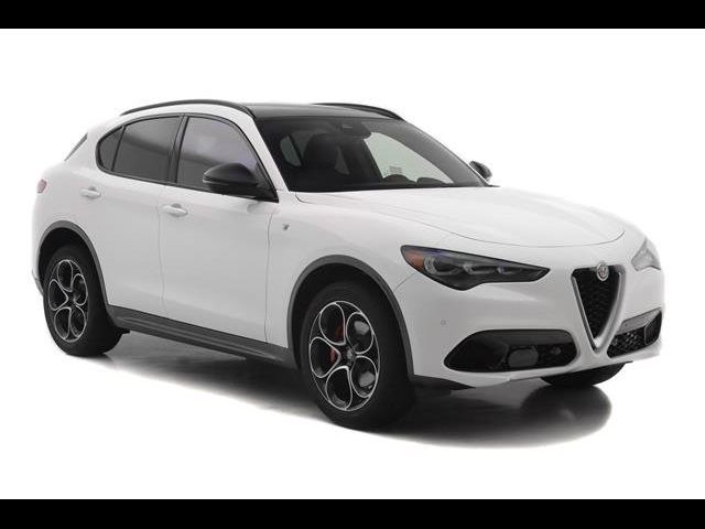 2024 Alfa Romeo Stelvio Ti