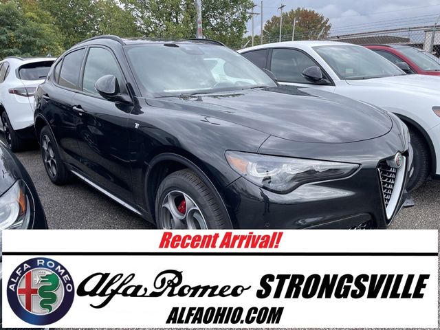 2024 Alfa Romeo Stelvio Ti