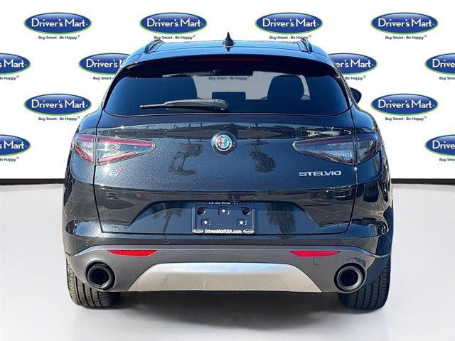 2024 Alfa Romeo Stelvio Ti