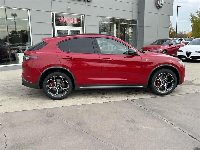 2024 Alfa Romeo Stelvio Ti