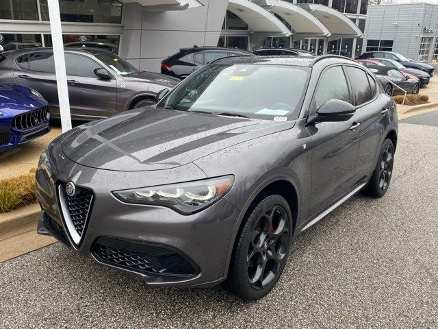 2024 Alfa Romeo Stelvio Ti