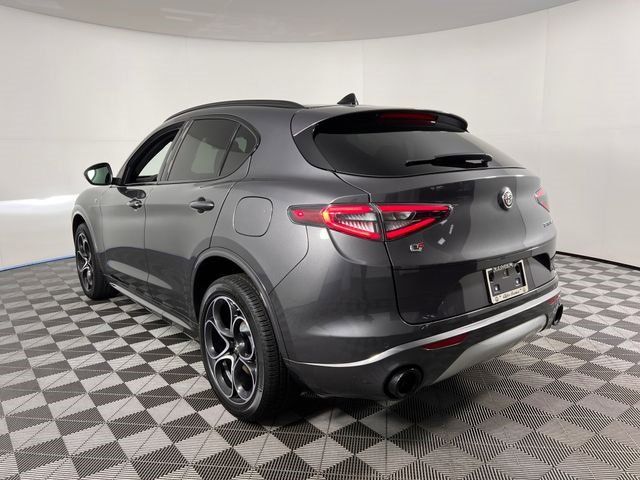 2024 Alfa Romeo Stelvio Ti