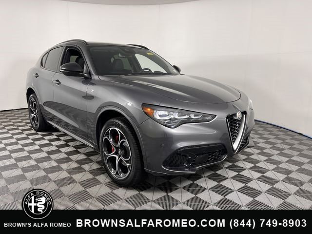 2024 Alfa Romeo Stelvio Ti