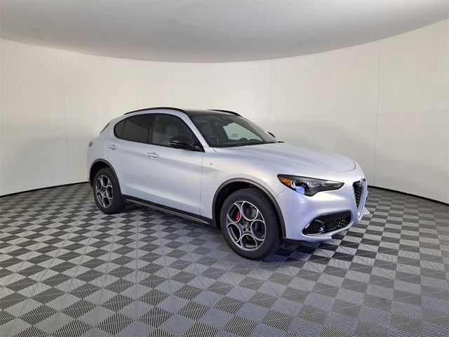 2024 Alfa Romeo Stelvio Ti