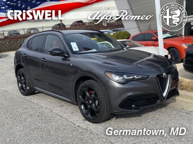 2024 Alfa Romeo Stelvio Ti